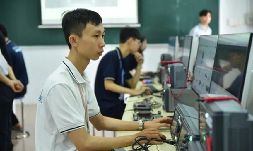 TPHCM đặt mục tiêu hơn 1/3 sinh viên theo học khối kỹ thuật - công nghệ vào năm 2030