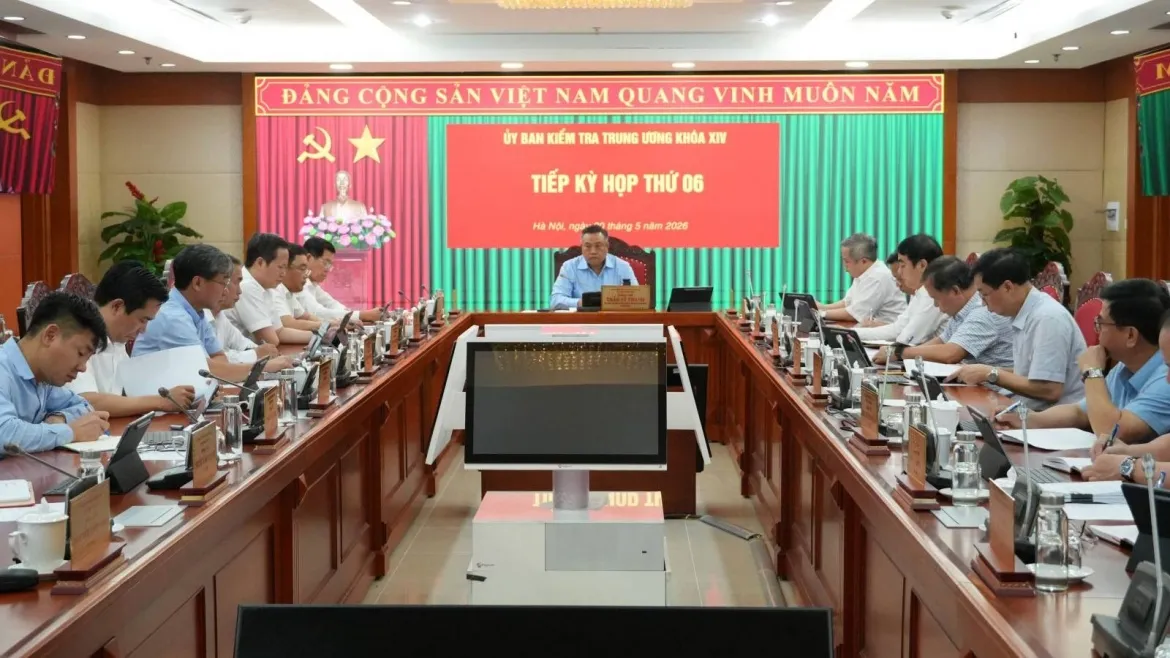 uy_ban_kiem_tra_trung_uong_1