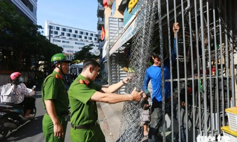 Quản lý vỉa hè kiểu mới: TPHCM thử nghiệm phần mềm trực tuyến