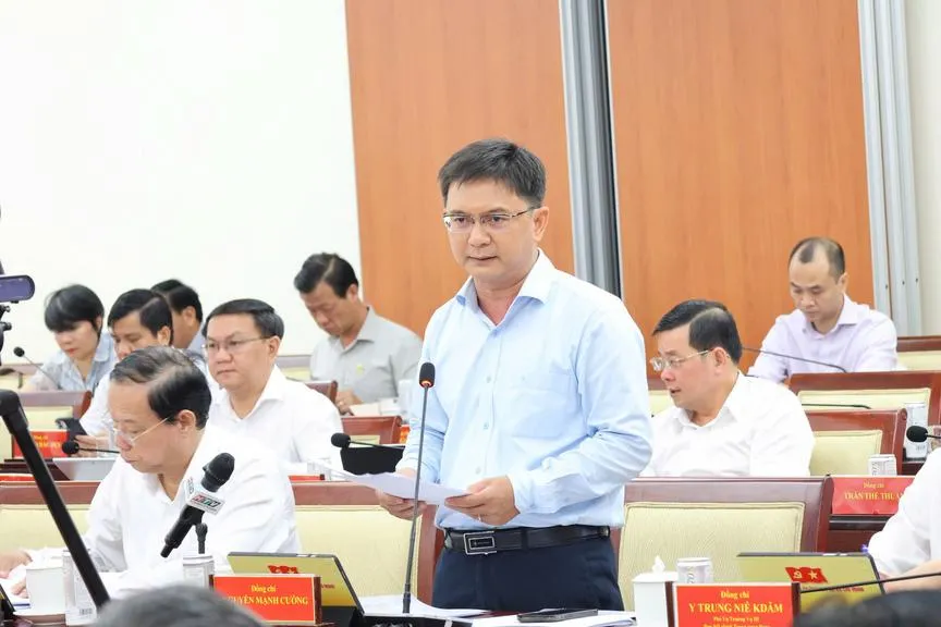 pho-chu-tich-ubdn-tphcm-nguyen-manh-cuong-neu-kien-nghi_20260528111323