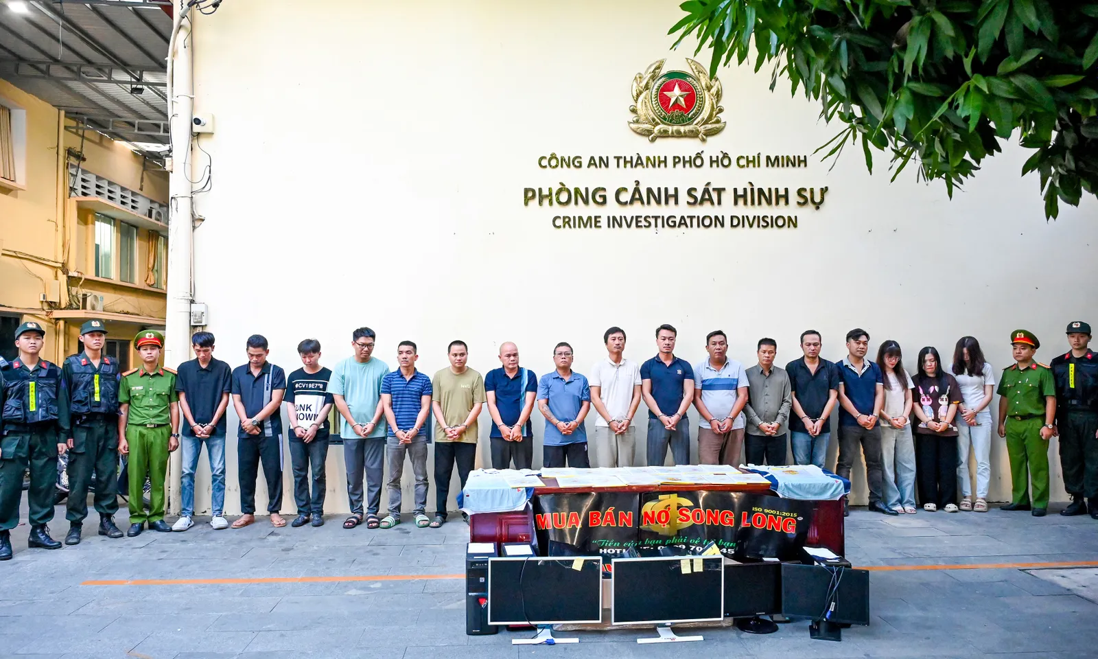 TPHCM: Triệt phá đường dây đòi nợ núp bóng doanh nghiệp mua bán nợ