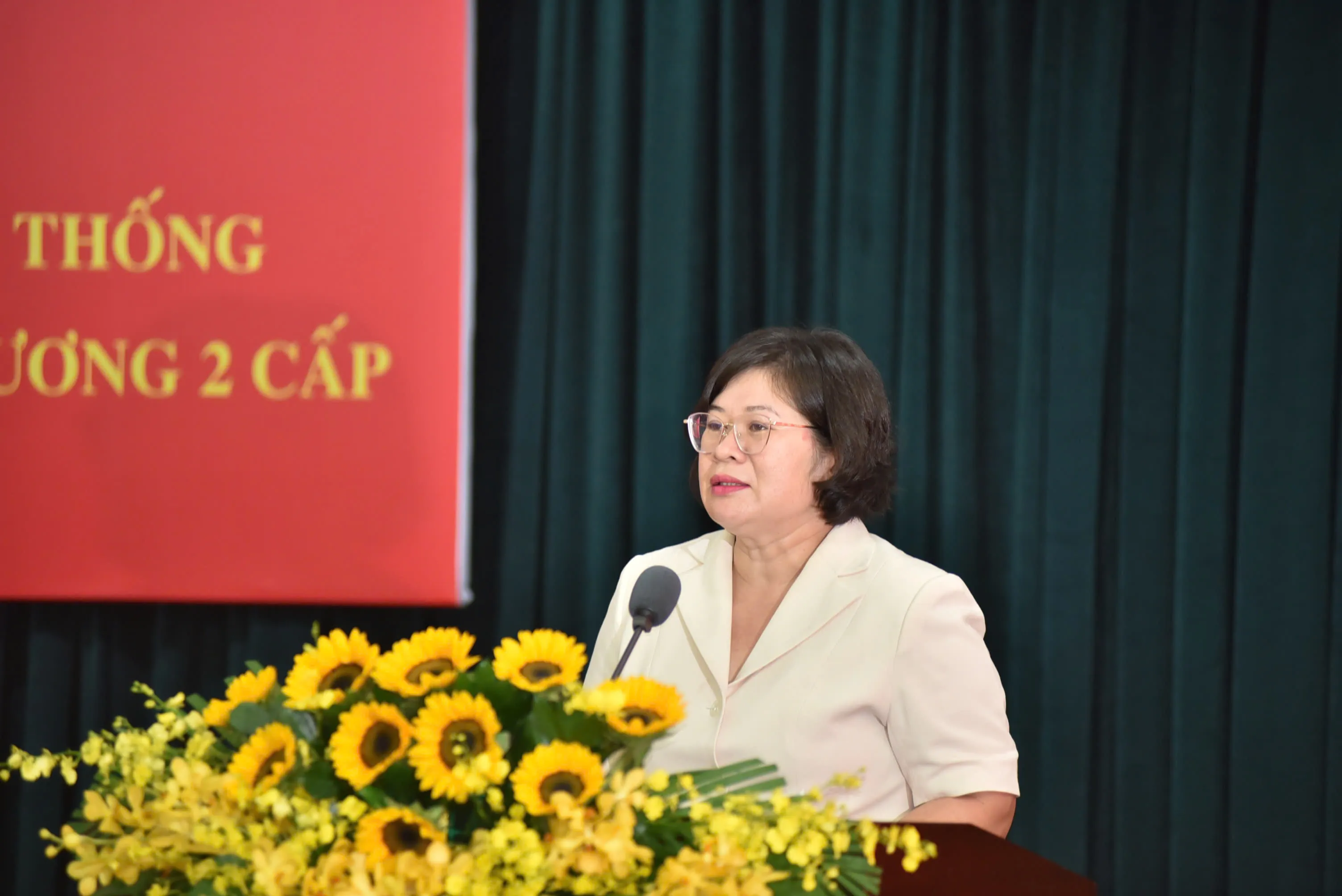 Phó Bí thư Thành ủy TPHCM Văn Thị Bạch Tuyết. Ảnh Ng Tùng
