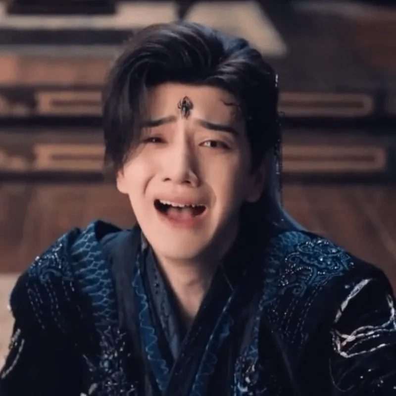 voh-tieu-su-vuong-hoang-nghi-43