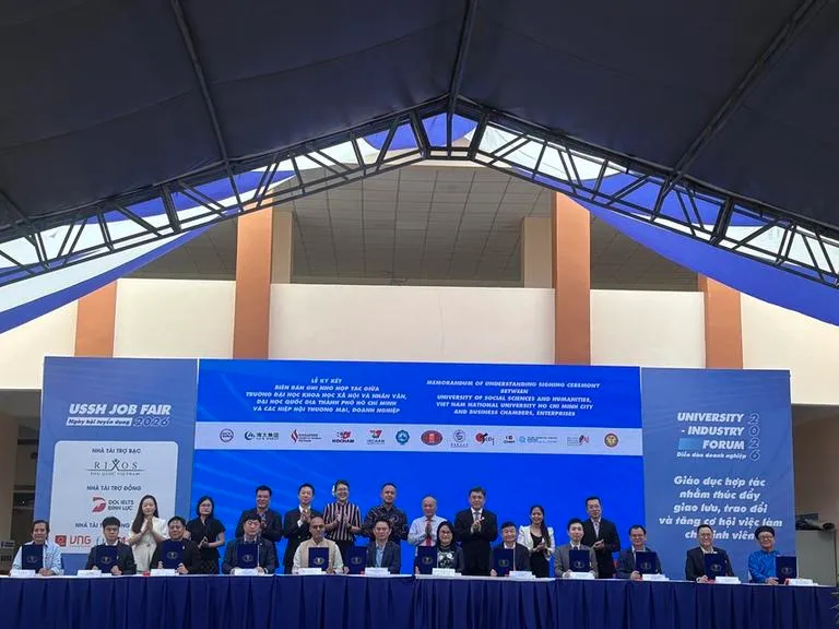 USSH kết nối hơn 50 doanh nghiệp, mở rộng cơ hội việc làm cho sinh viên