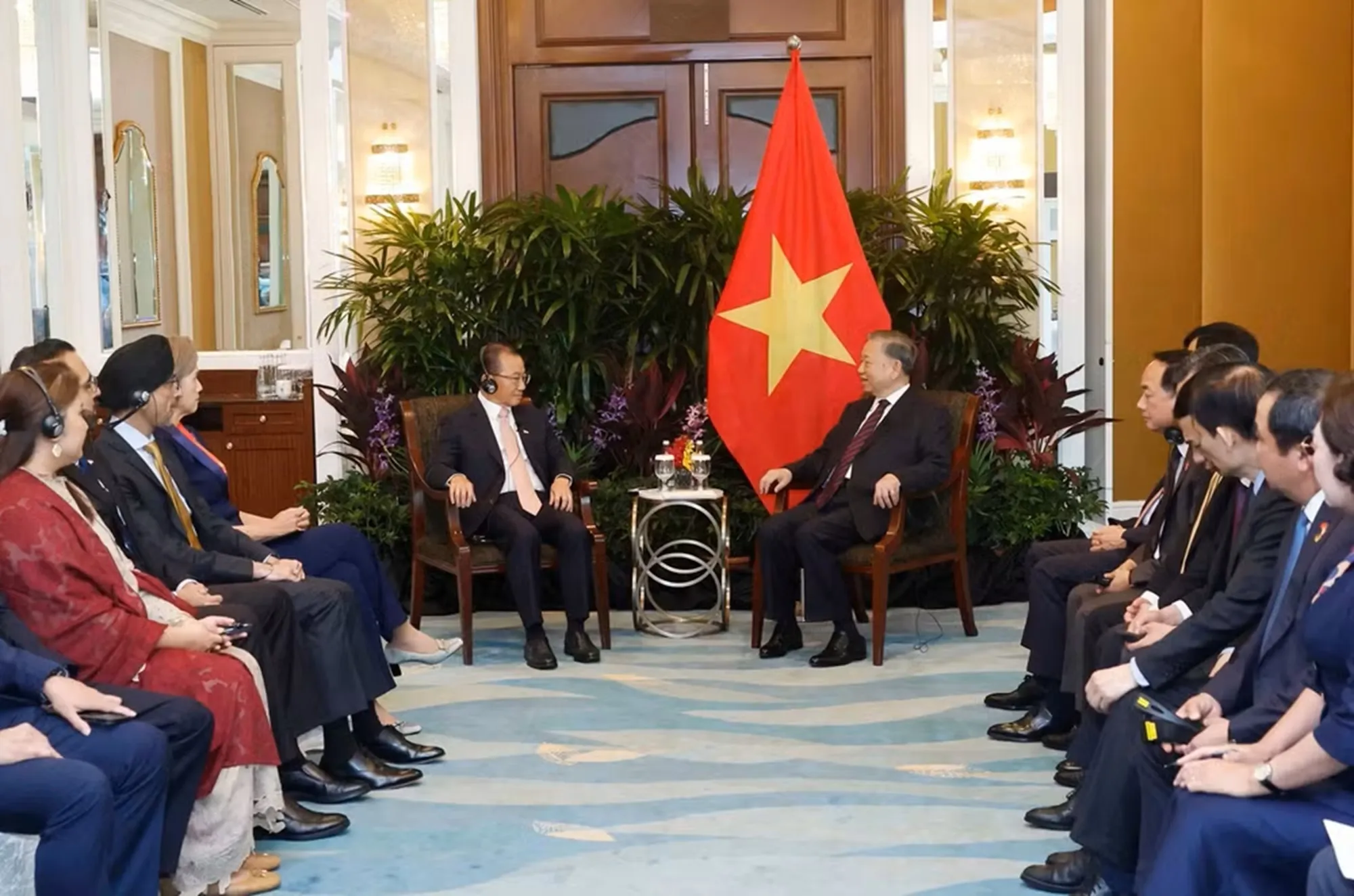 vna-potal-tong-bi-thu-chu-tich-nuoc-to-lam-hoi-kien-chu-tich-quoc-hoi-singapore-seah-kian-peng-8794838