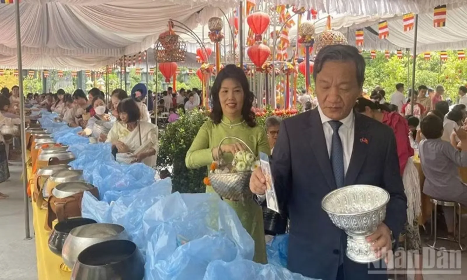Đại lễ Phật đản 2570 trang trọng tại chùa Phật Tích ở Vientiane – Hình 2