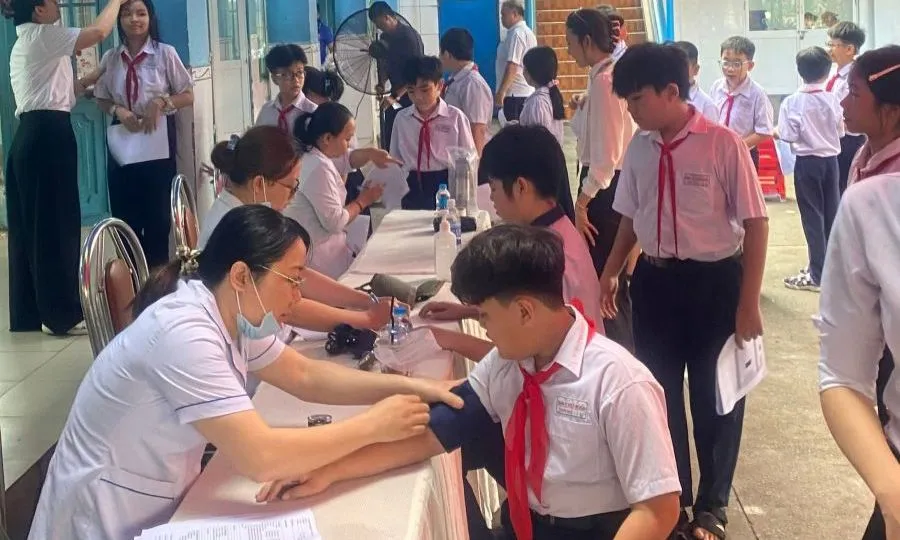 Sở Y tế TPHCM hướng dẫn phương thức và địa điểm khám sức khỏe miễn phí cho người dân