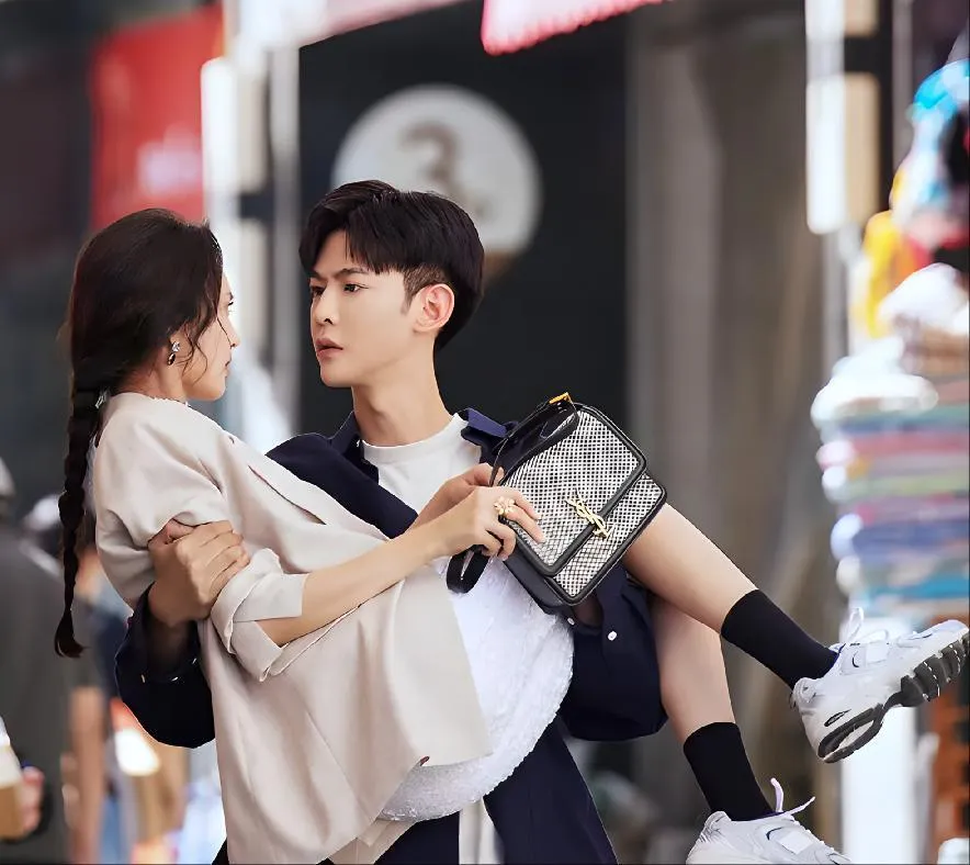Tiểu sử diễn viên Đường Hiểu Thiên (唐晓天) 7 Tiểu sử diễn viên Đường Hiểu Thiên (唐晓天) 7