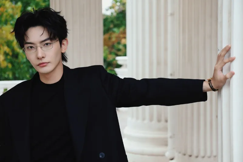 voh-tieu-su-vuong-thuy-xuong-1
