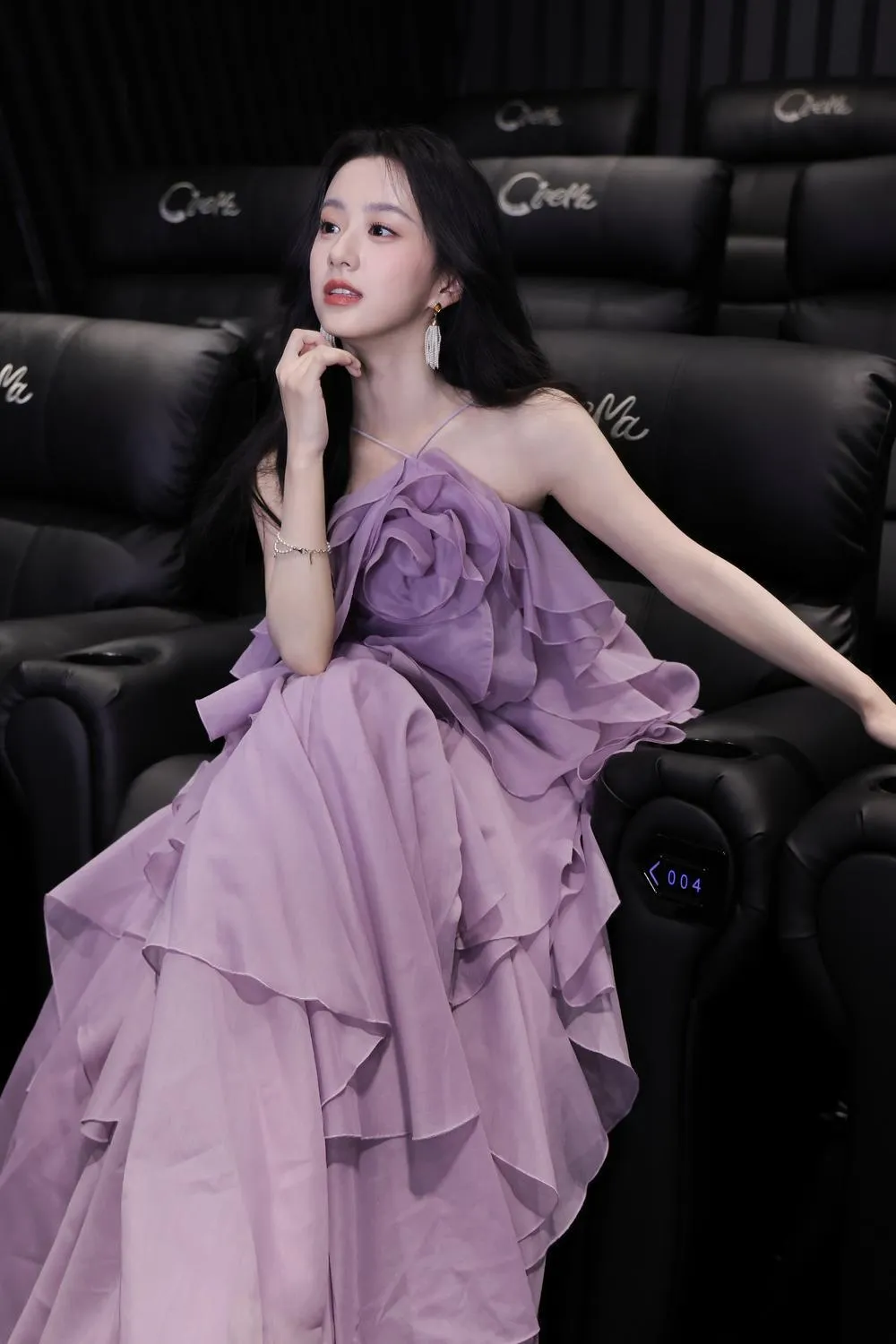 Tiểu sử diễn viên Bao Thượng Ân (包上恩) 8