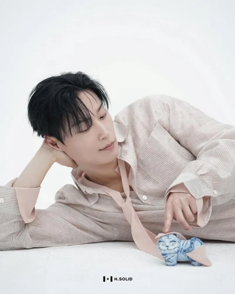 Heo Nam Jun: Từ giấc mộng ca sĩ đến ác nhân quyến rũ màn ảnh 10 Heo Nam Jun: Từ giấc mộng ca sĩ đến ác nhân quyến rũ màn ảnh 10