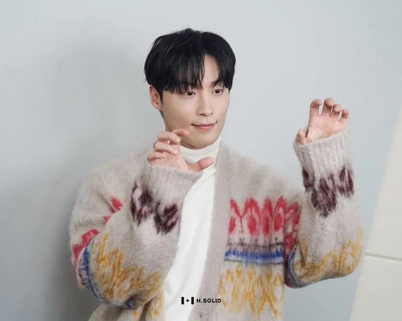 Heo Nam Jun: Từ giấc mộng ca sĩ đến ác nhân quyến rũ màn ảnh 12 Heo Nam Jun: Từ giấc mộng ca sĩ đến ác nhân quyến rũ màn ảnh 12