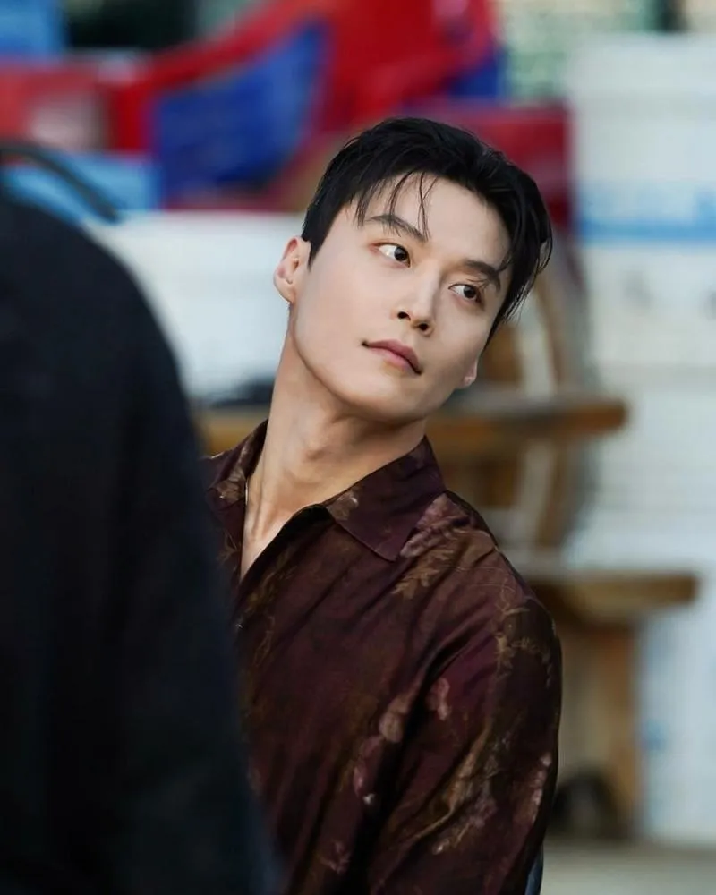 Heo Nam Jun: Từ giấc mộng ca sĩ đến ác nhân quyến rũ màn ảnh 13 Heo Nam Jun: Từ giấc mộng ca sĩ đến ác nhân quyến rũ màn ảnh 13
