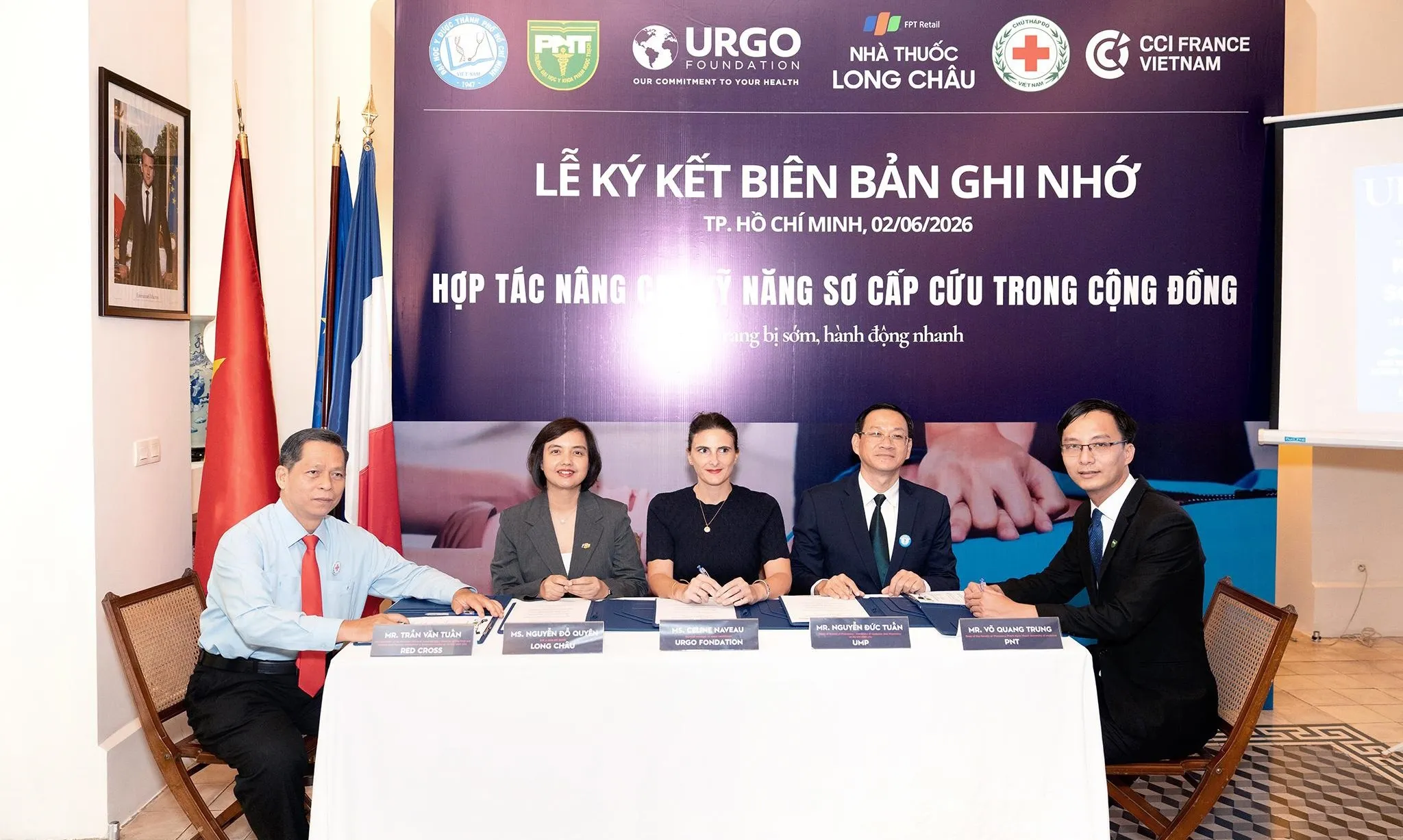 Hợp lực xây dựng hàng trăm trạm sơ cấp cứu hỗ trợ cộng đồng