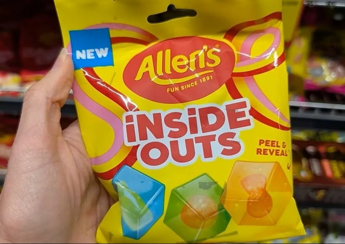 Sản phẩm kẹo Allen’s iNSiDE OUTS 130g đang bị thu hồi tại Australia. Ảnh Kati Keksi