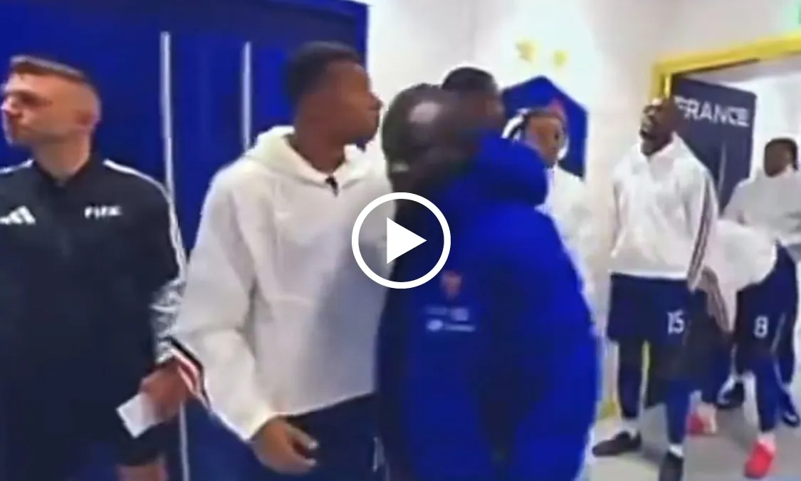 VIDEO: Kante ghim hận Mbappe, phớt lờ không thèm bắt tay 