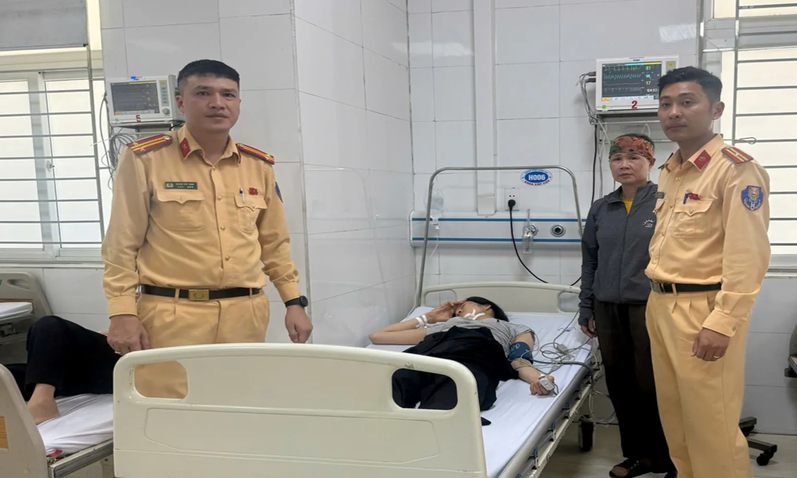 CSGT Hải Phòng kịp thời cứu nữ thuyền viên nguy kịch trên sông Văn Úc – Hình 2