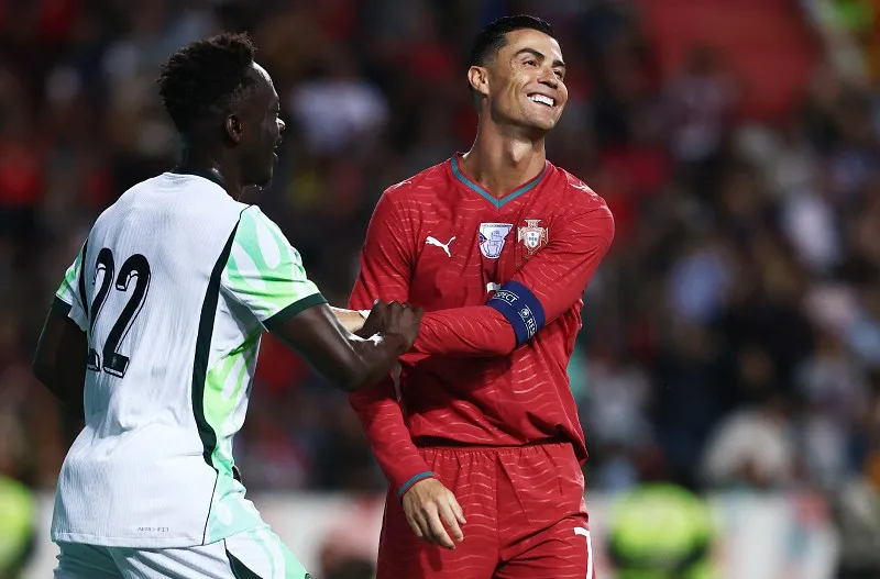 ronaldo-bo-dao-nha