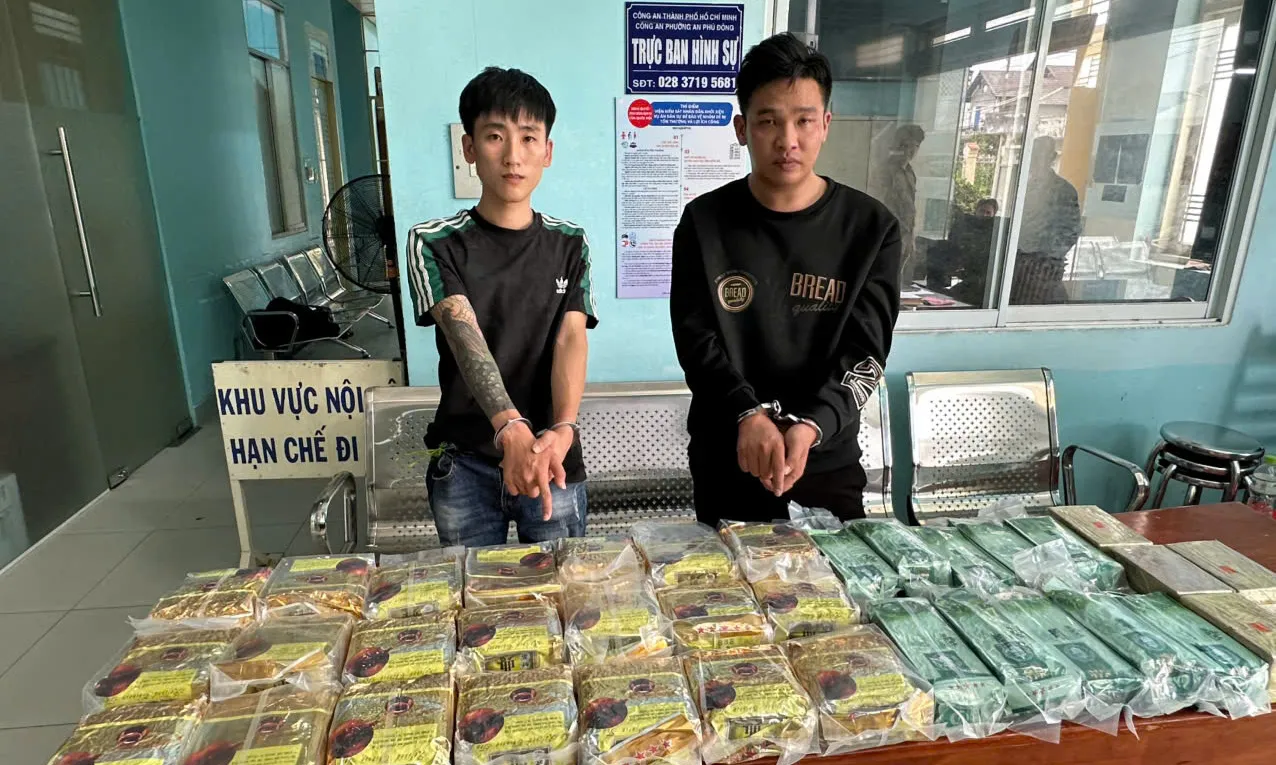 Khen thưởng lực lượng triệt phá đường dây ma túy xuyên quốc gia, bắt giữ 403 đối tượng
