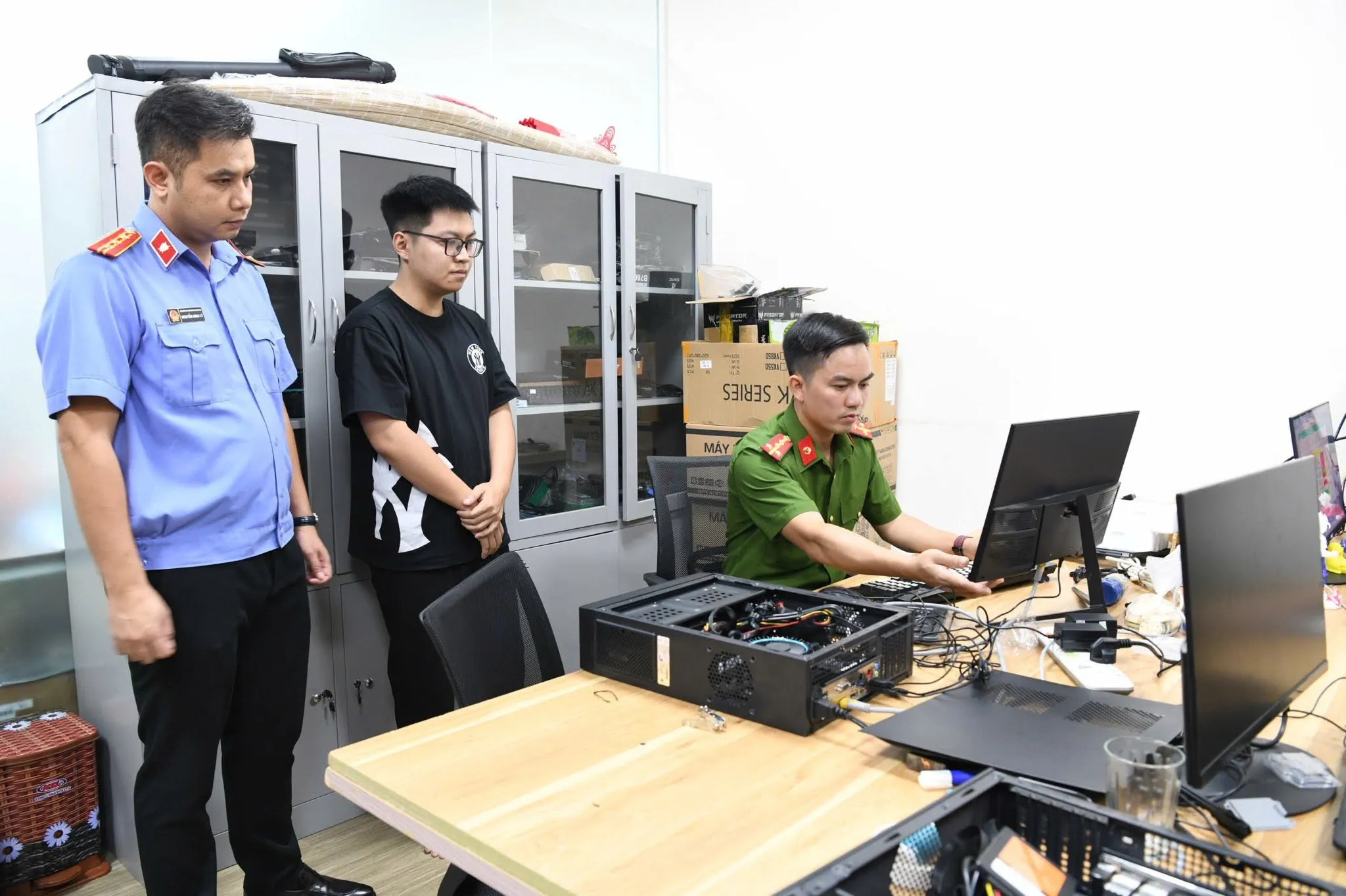 windows trai phep