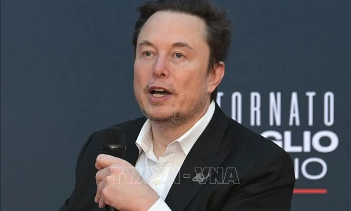 Tài sản tỷ phú Elon Musk vượt mốc ngàn tỷ USD