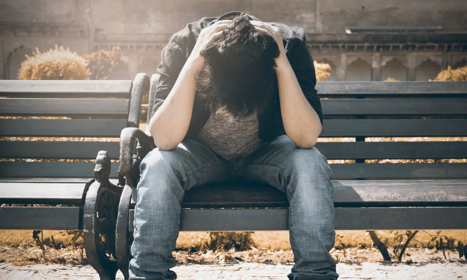 Lời tỏ tình lúc nửa đêm của em họ vợ sắp cưới khiến tôi hoảng loạn