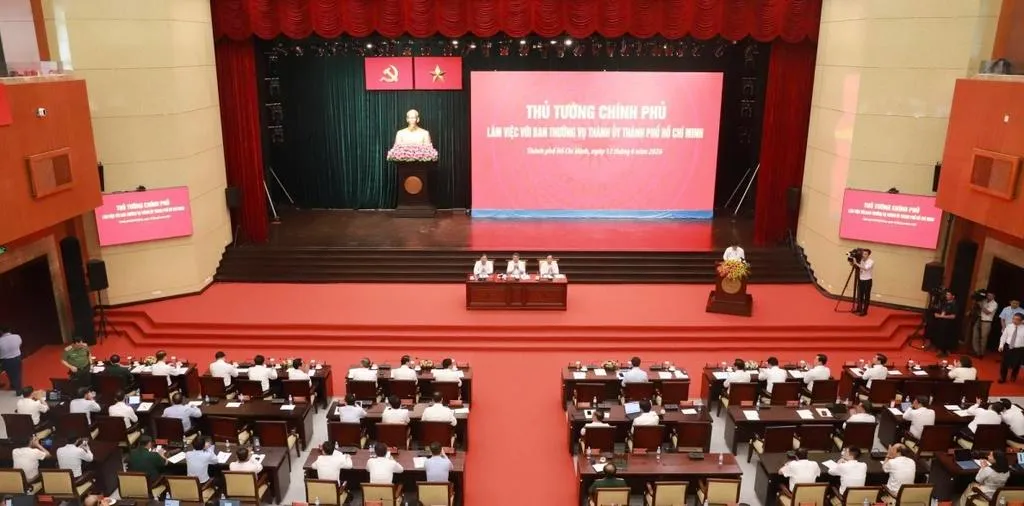 Chính phủ luôn đồng hành, tháo gỡ khó khăn để TPHCM tăng trưởng 2 con số