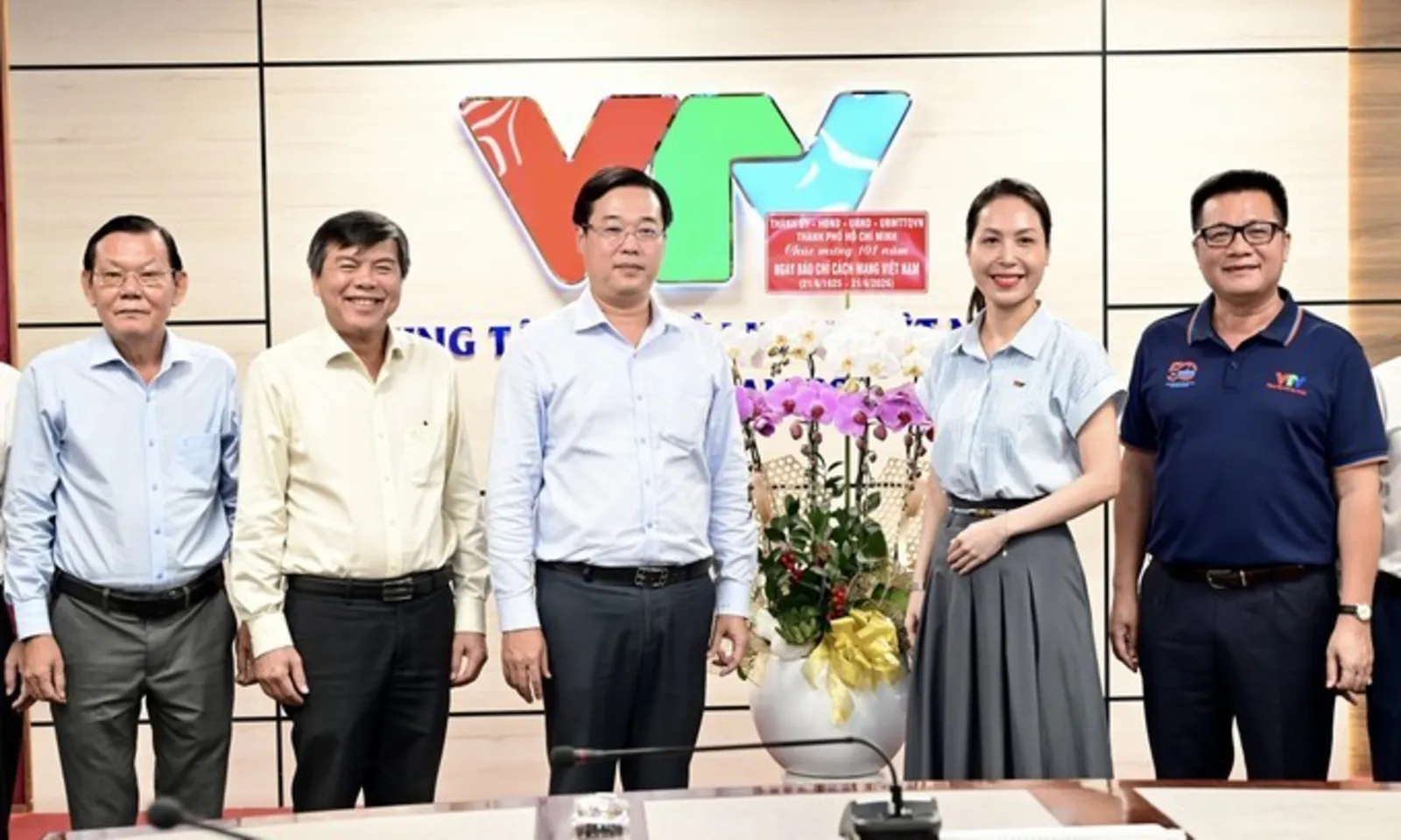 Lãnh đạo TPHCM thăm, chúc mừng các cơ quan báo chí nhân Ngày Báo chí cách mạng Việt Nam