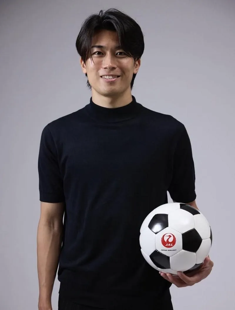 Chiêm ngưỡng nhan sắc 10 nam thần bóng đá tỏa sáng tại World Cup 2026 1 Chiêm ngưỡng nhan sắc 10 nam thần bóng đá tỏa sáng tại World Cup 2026 1