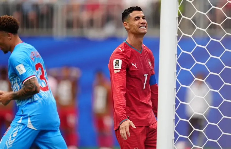 ronaldo-bo-dao-nha