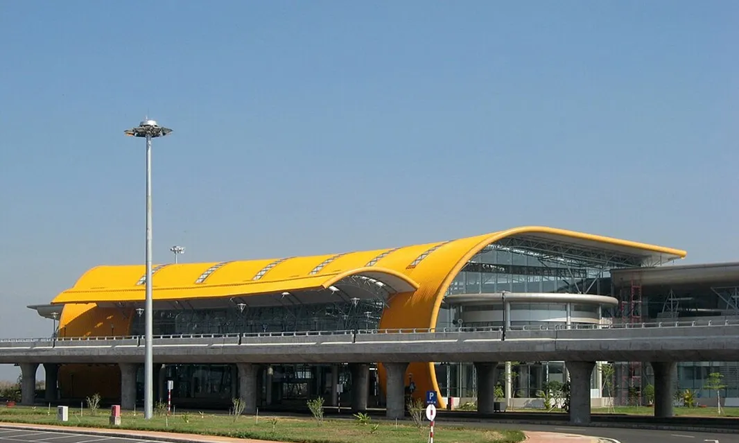 Từ 19/8, Vietnam Airlines khôi phục toàn bộ đường bay đến sân bay Liên Khương