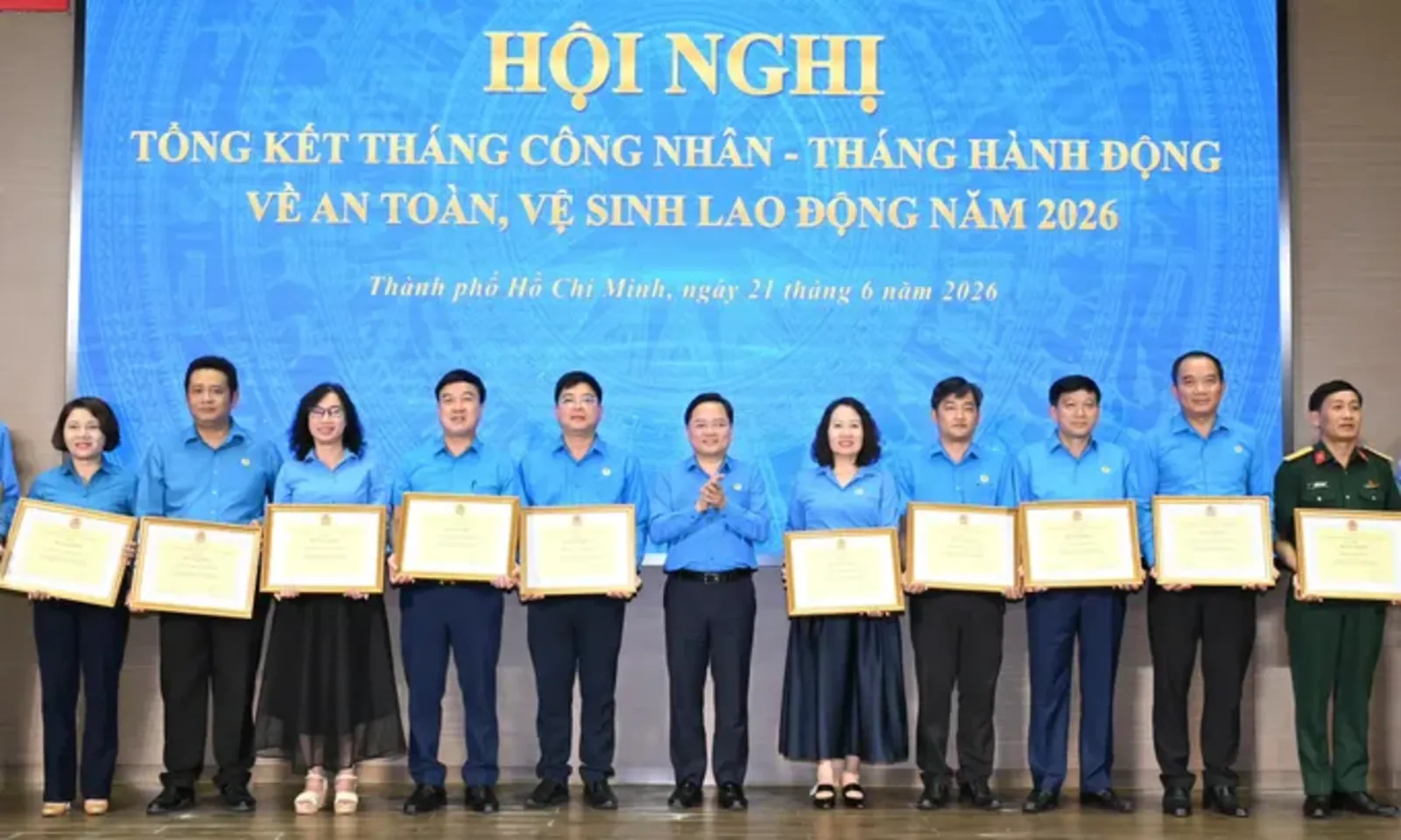 Hơn 1,3 triệu công nhân được khám sức khỏe, tầm soát bệnh trong Tháng Công nhân 2026 – Hình 2