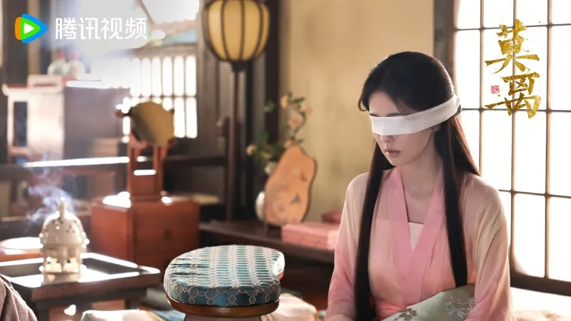 voh-nhung-my-nhan-gay-thuong-nho-trong-mac-ly-4