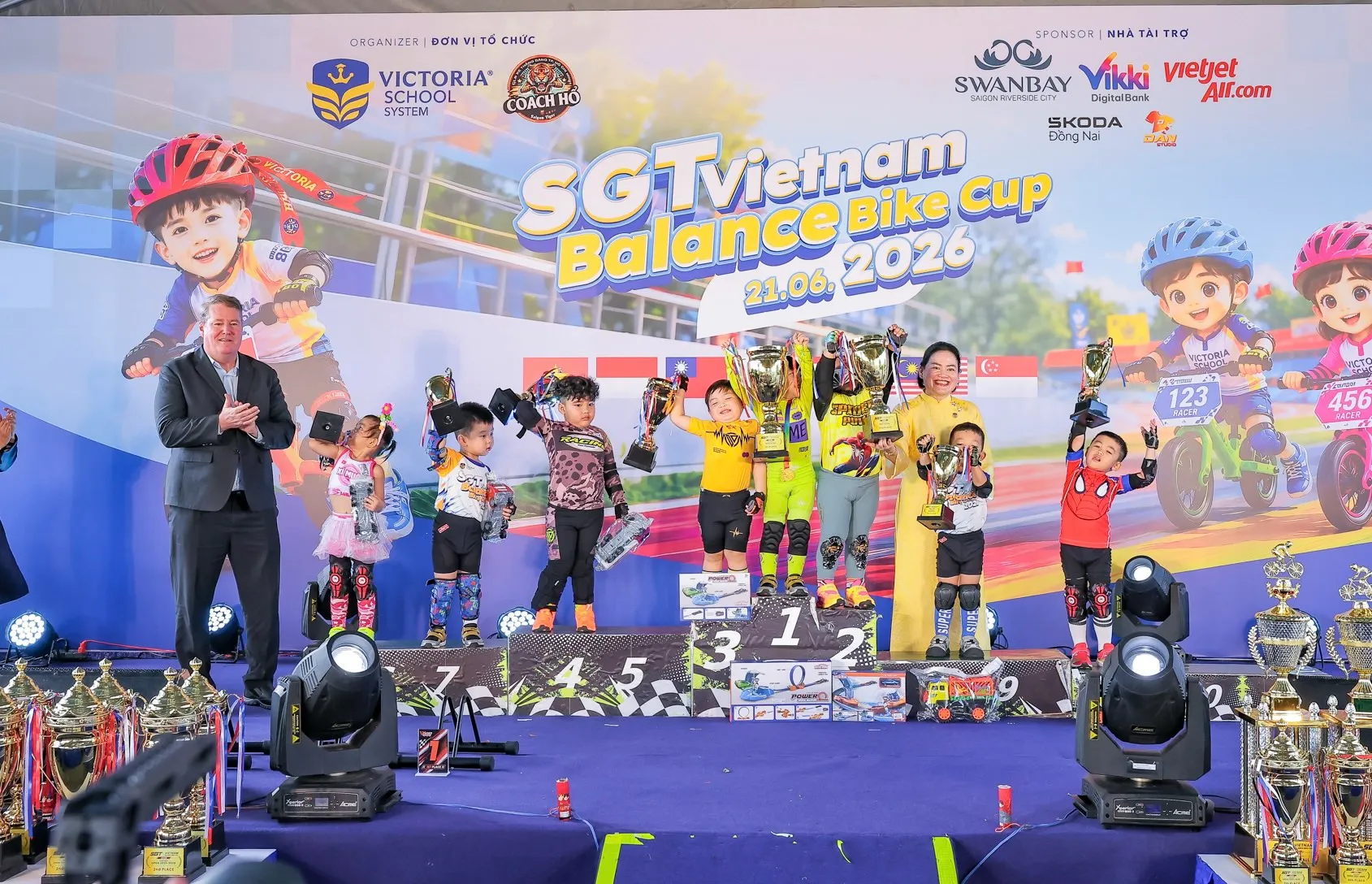 Anh 3 Khoảnh khắc vinh quang của các nhà vô địch nhí tại SGT Vietnam Balance Bike Cup 2026