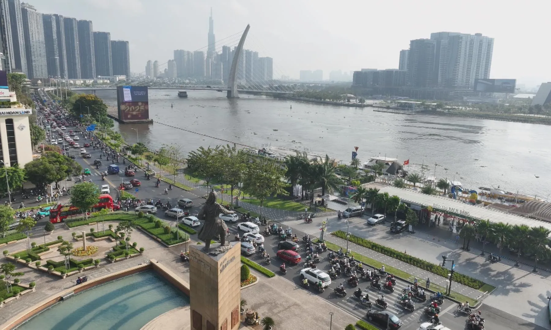 TP. Hồ Chí Minh kiến tạo siêu đô thị từ chất lượng sống của người dân