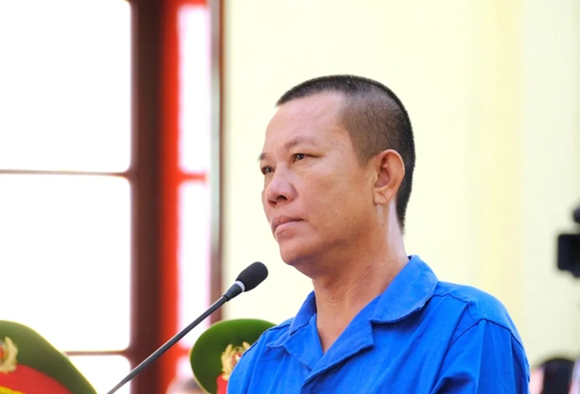 Bằng nghe tuyên án tử hình về tội giết người - Ảnh TTO