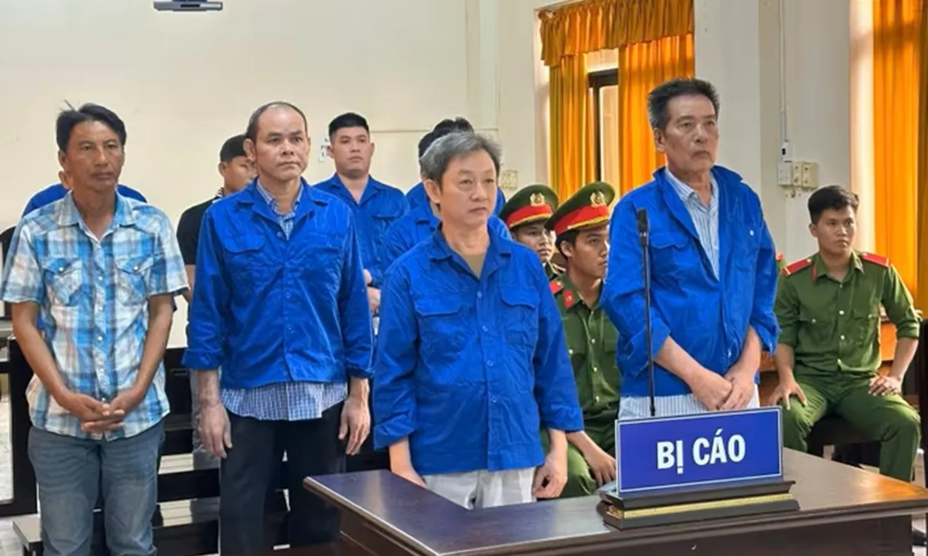 Giả chủ ruộng lừa tiền tỷ