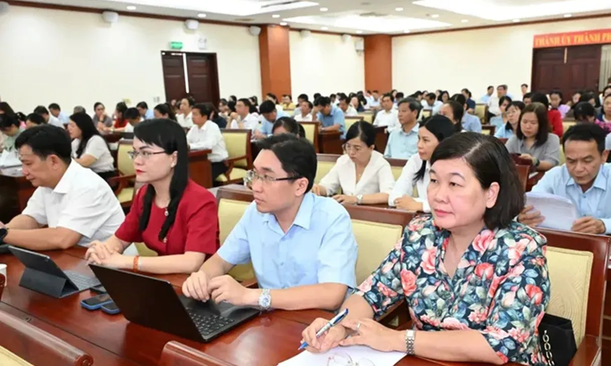 TP. Hồ Chí Minh sẽ giao biên chế trong tháng 7