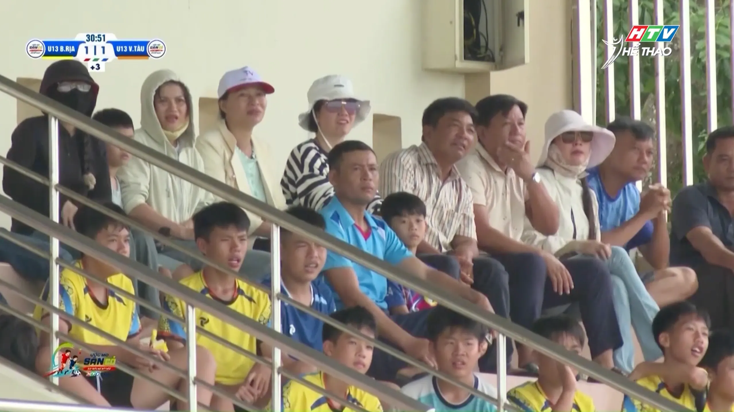 Không đặt nặng áp lực thắng thua, sân chơi thể thao tại TP. Hồ Chí Minh là nơi để các em nhỏ rèn luyện thể chất và học cách gắn kết đồng đội 1