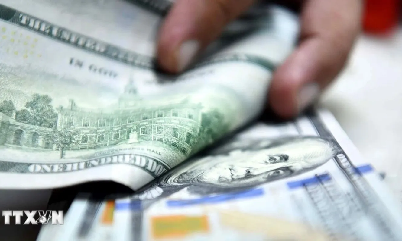Tỷ giá ngoại tệ ngày 26/6: Giá USD bán ra lập đỉnh mới, vượt mốc 26.400 đồng