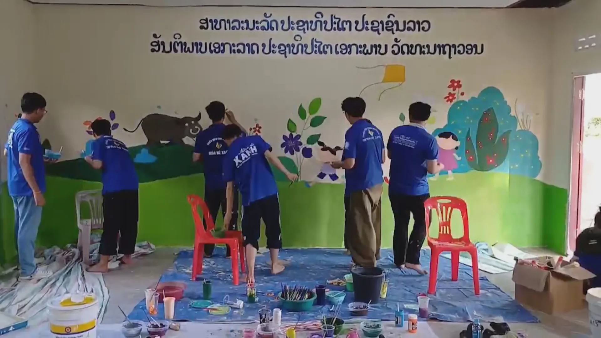 Công trình hoàn thiện đã làm thay đổi hoàn toàn diện mạo của phòng học. Những trò chơi trong phòng học đã trở thành điểm vui chơi hấp dẫn cho các em học sinh.