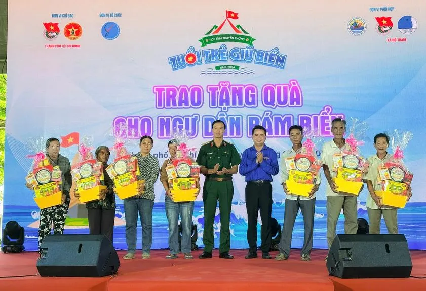 Hơn 400 trại sinh tham gia Hội trại truyền thống “Tuổi trẻ giữ biển” năm 2026