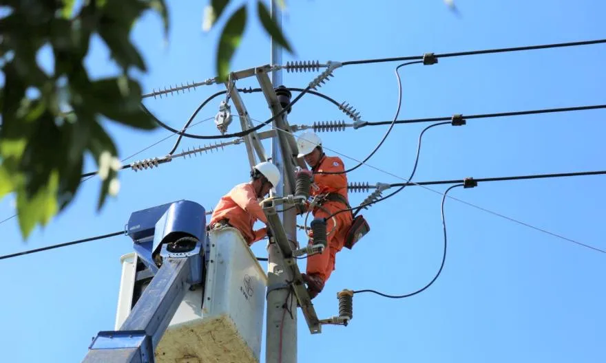 TPHCM tạm ngừng cấp điện nhiều khu vực ngày mai 30/6