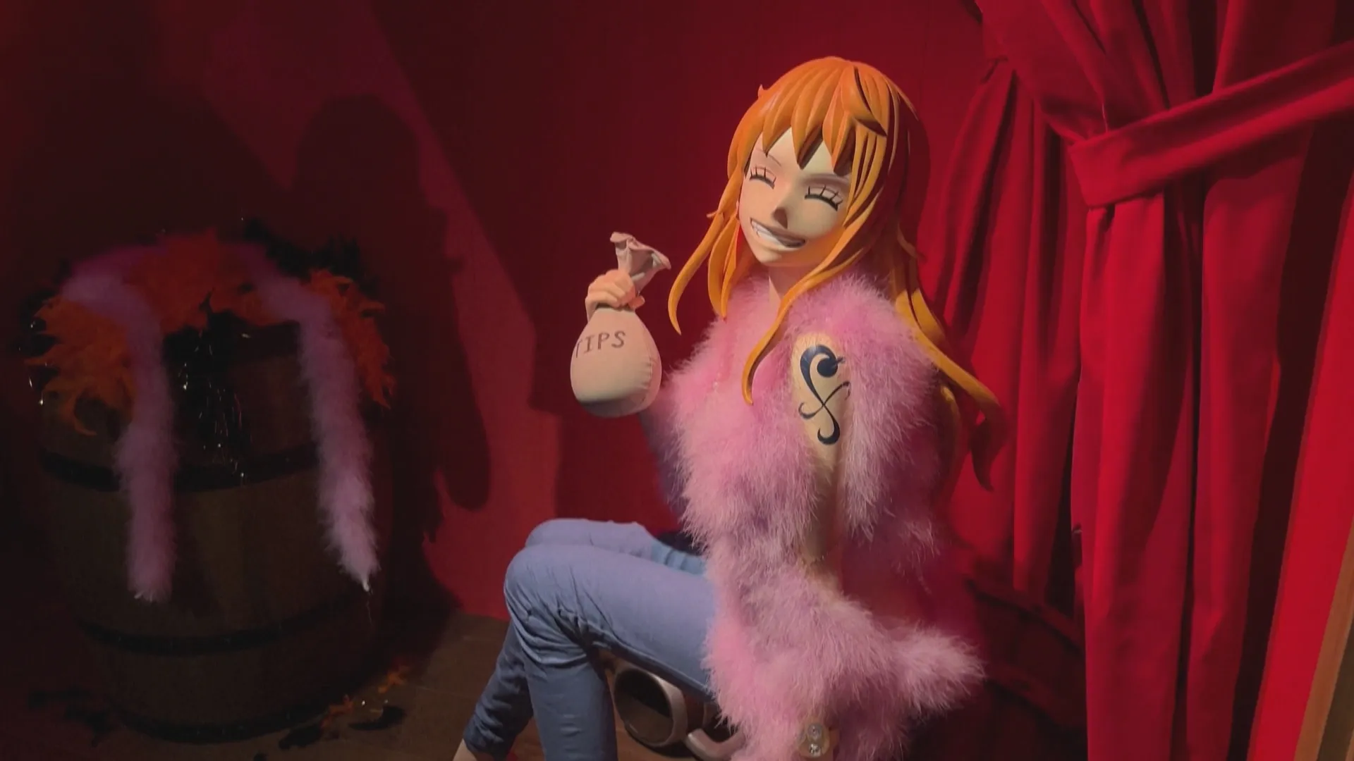 Đông đảo khách tham quan đổ bộ đến Bảo tàng Gresvin để chiêm ngưỡng các nhân vật "One Piece"