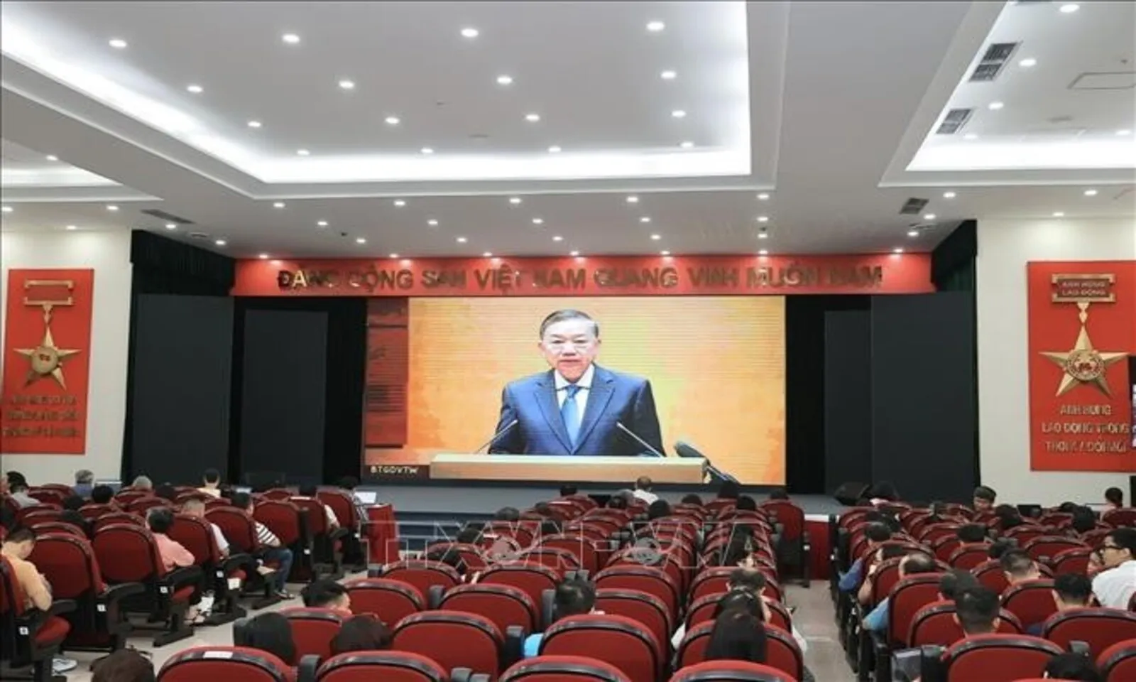 Tổng Bí thư, Chủ tịch nước Thu hút FDI để tăng nội lực, nâng cao tự chủ nền kinh tế - Ảnh 4