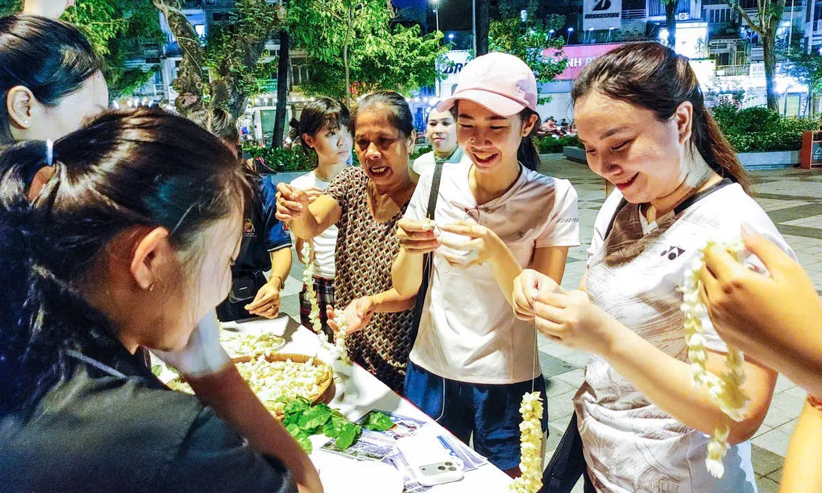 Về Vườn Lài trải nghiệm “Chuyện phố, Chuyện hoa”
