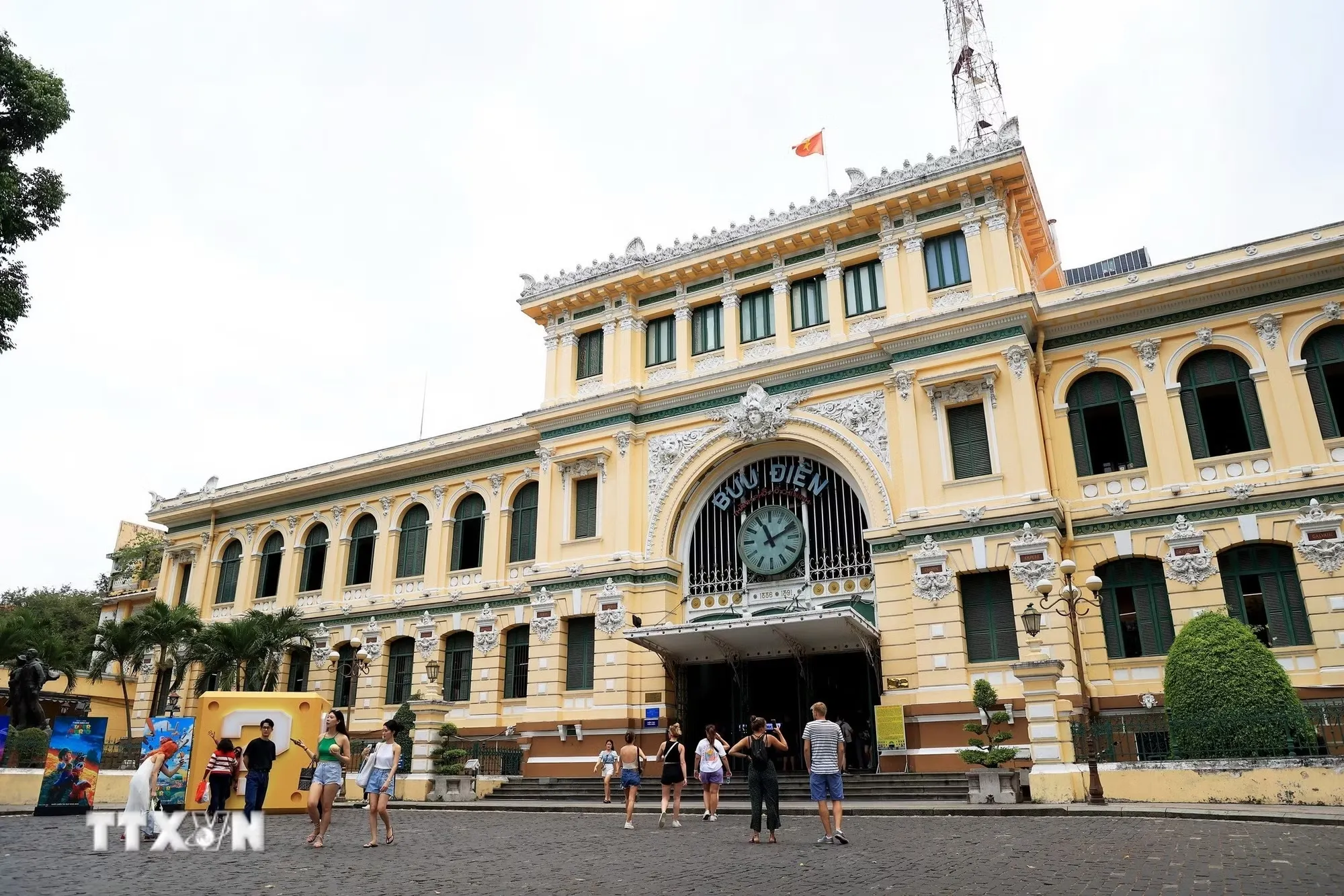 buu-dien-thanh-pho-ho-chi-minh-2