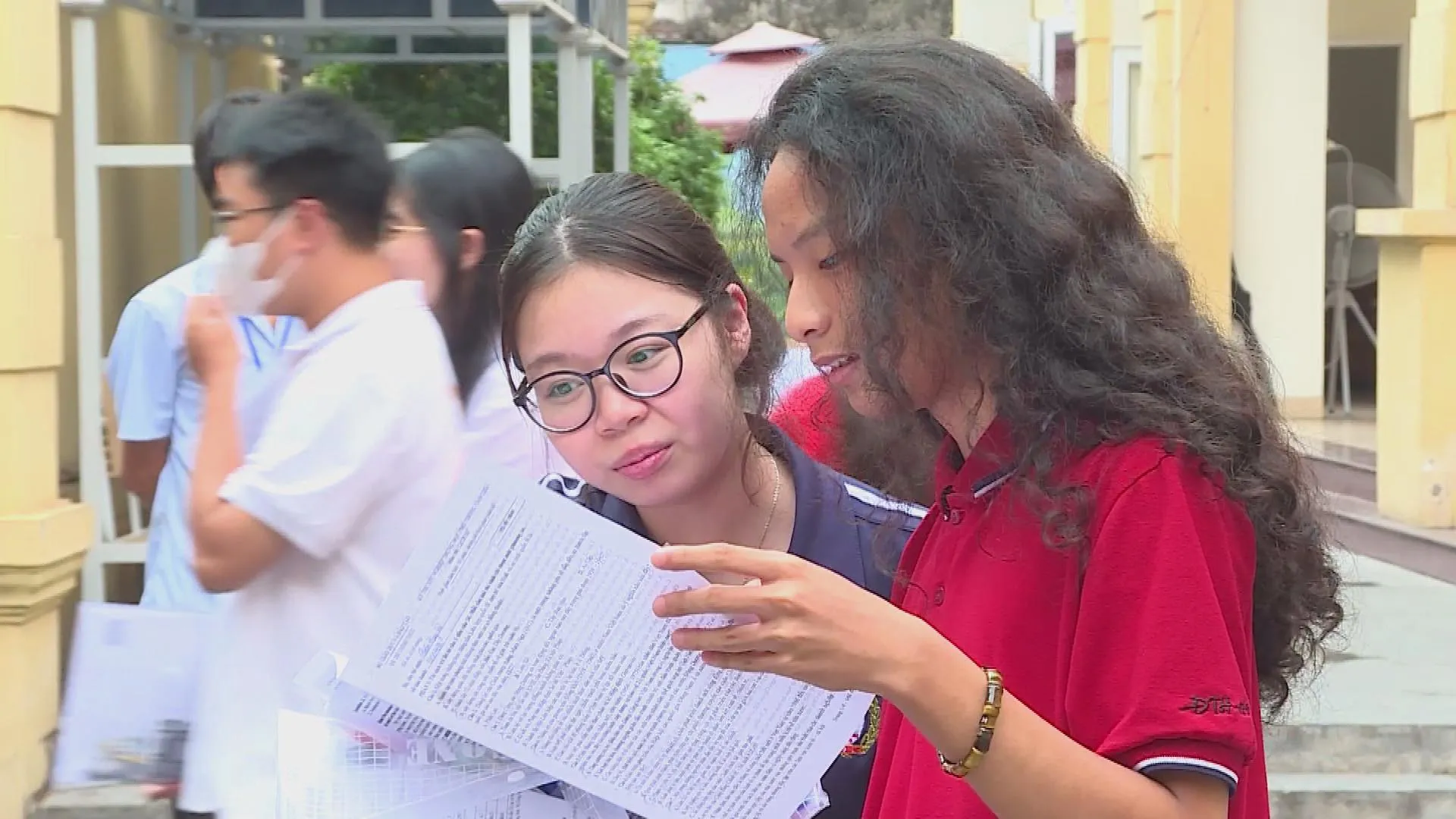 Phổ điểm năm 2026 cho thấy sự thay đổi rõ về khả năng phân hóa của đề thi ở nhiều môn