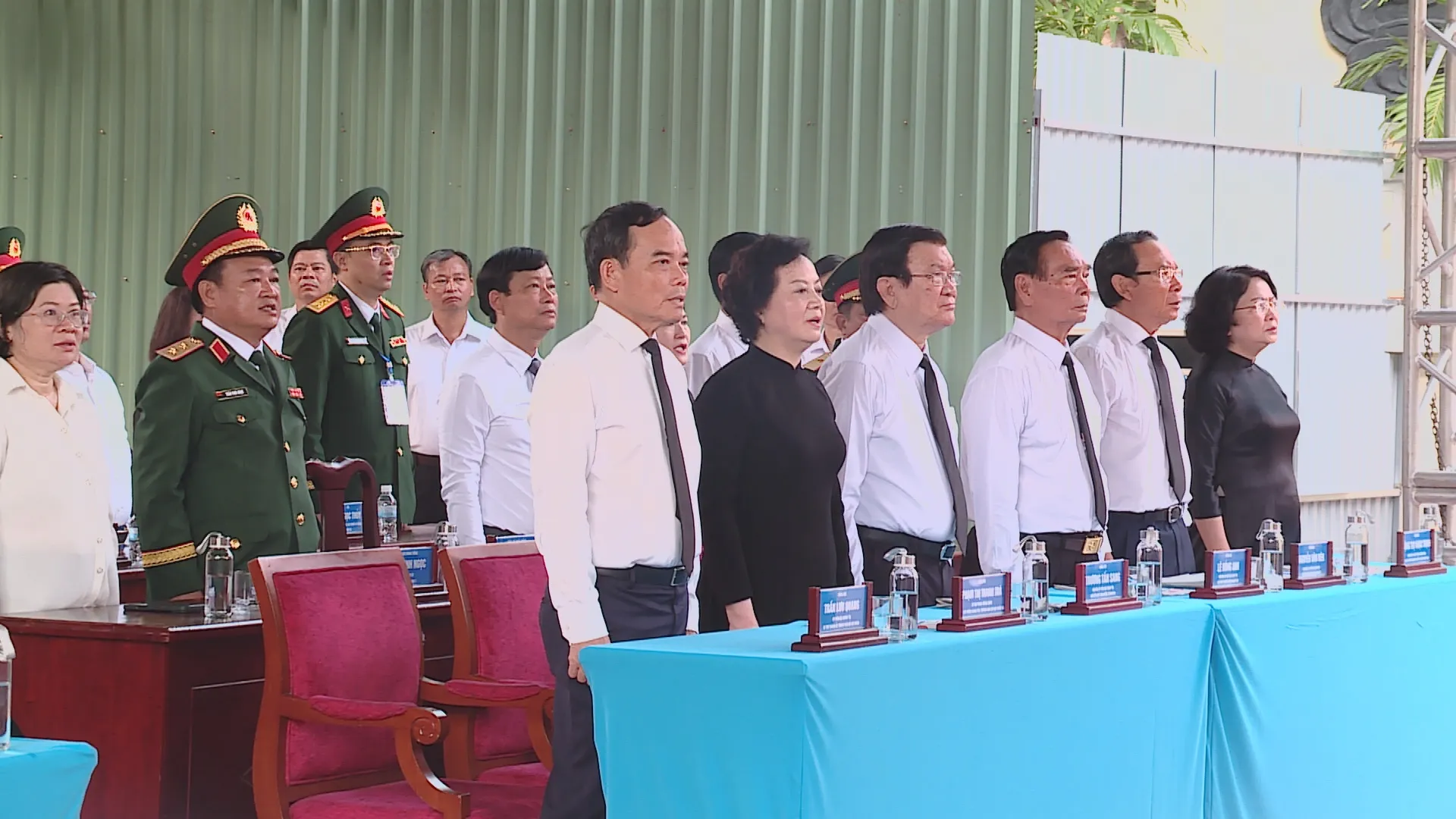 Tiếp nối hành trình tri ân, tìm lại tên cho các Anh hùng liệt sĩ - Ảnh 5. Tiếp nối hành trình tri ân, tìm lại tên cho các Anh hùng liệt sĩ - Ảnh 5.