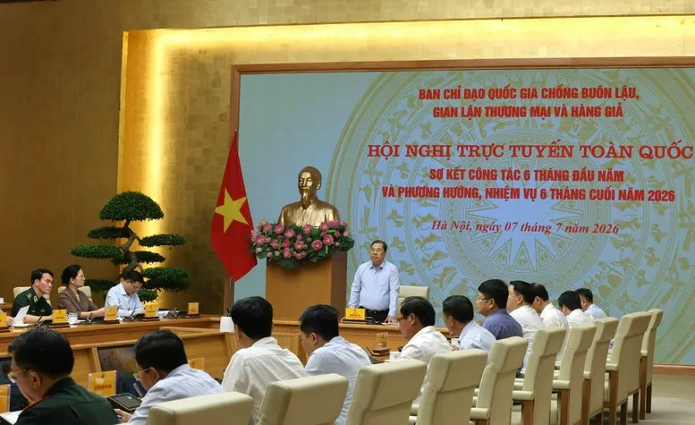 Phó Thủ tướng Thường trực yêu cầu trong thời gian tới, các bộ, ngành thành viên Ban Chỉ đạo 389, các địa phương cần tập trung thực hiện một số nhóm nhiệm vụ trọng tâm